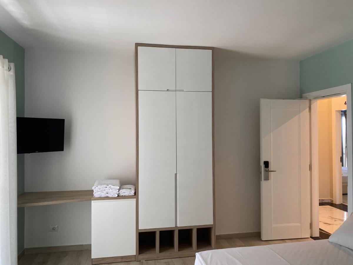 Helena Hotel Shëngjin Zewnętrze zdjęcie